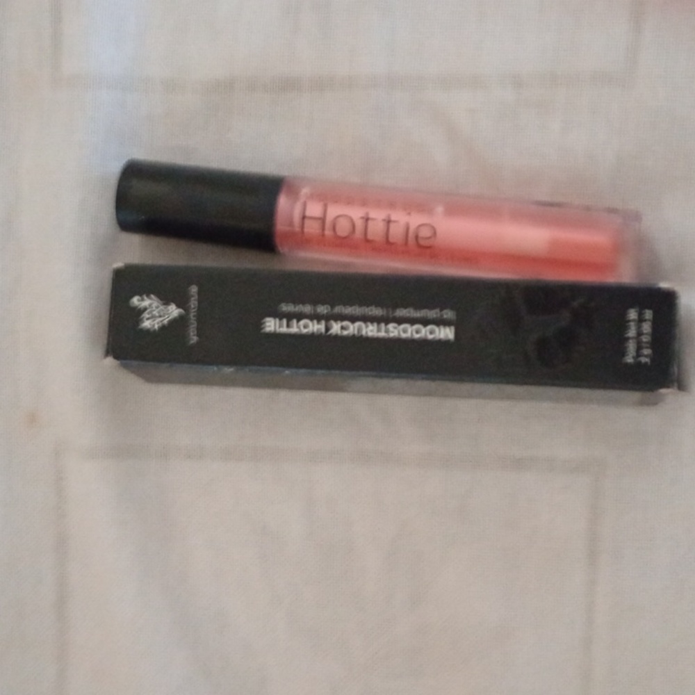 Hottie Lip Plumper